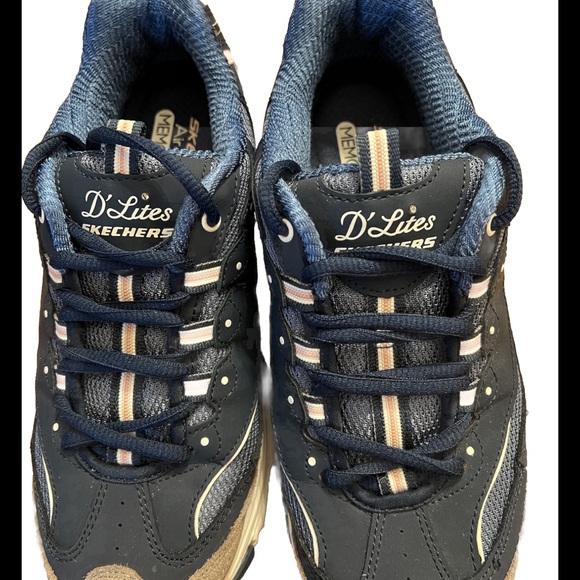 Skechers D Lites Women's Sneakers. - Picture 3 of 9